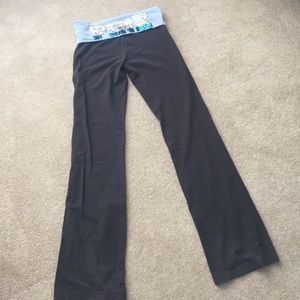 Pink bling yoga pants