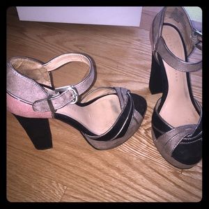 Platform Lauren Conrad heels!