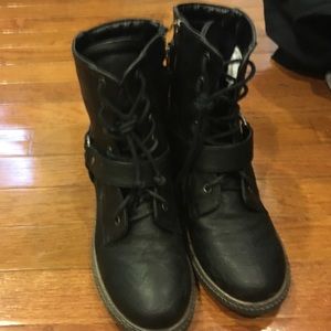 American Eagle combat boots