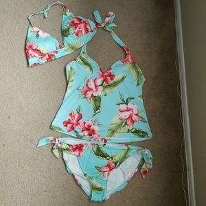 Bathing suit set