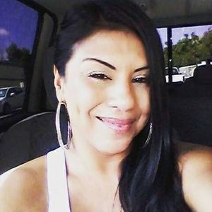 Meet your Posher, Lorraine