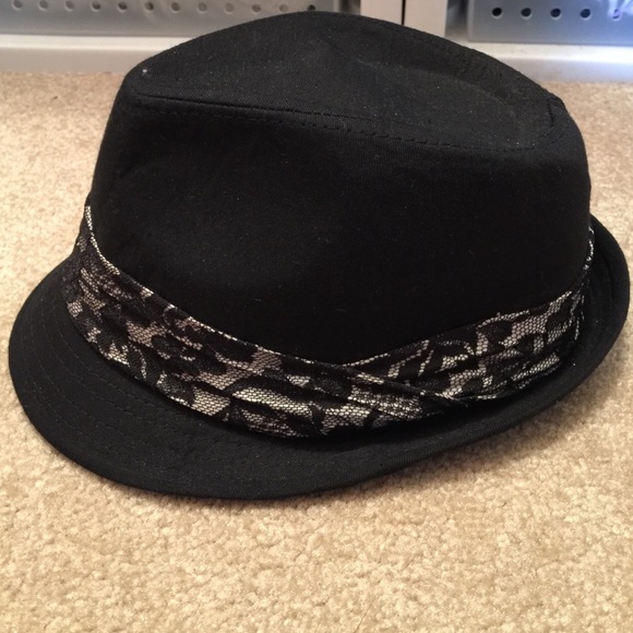 NWOT Black with silver lace Fedora