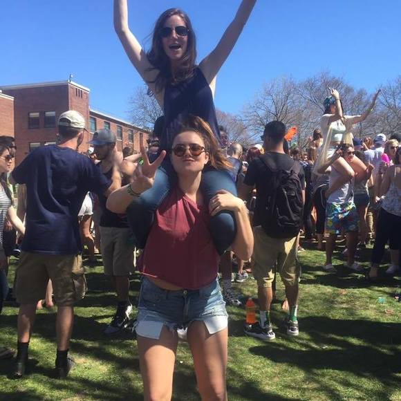 Meet your Posher, Emma - Picture 1 of 1