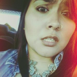 Meet your Posher, Marina