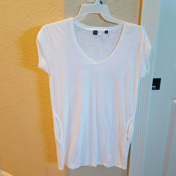 Casual white shirt