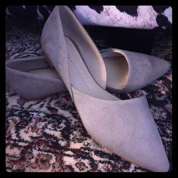 🎉🎉SALE Today!!  Taupe Flats