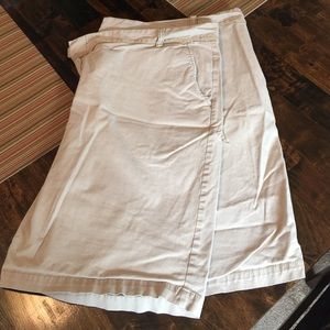 Old Navy khaki shorts