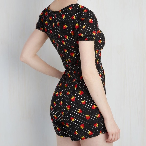 ISO Strawberry Romper - Picture 2 of 2