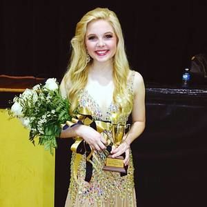 Meet your Posher, Addie