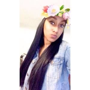 Meet your Posher, Carolyn