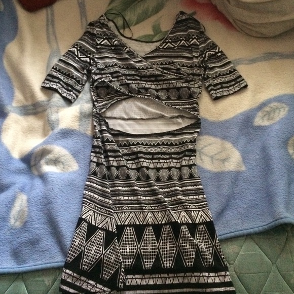 Casual dress - Picture 2 of 2