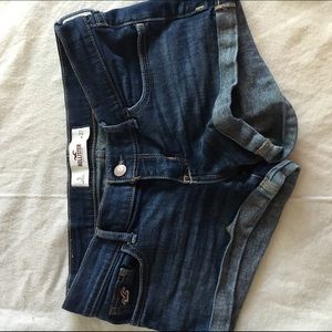 Hollister shorts 💓