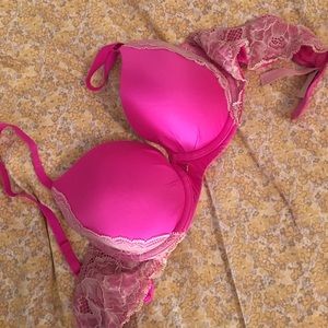 Pinky Lacey Victoria secret bra