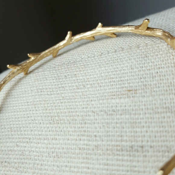 Delicate Detailed Twig Branch Bangle Bracelet Gold - Picture 2 of 2