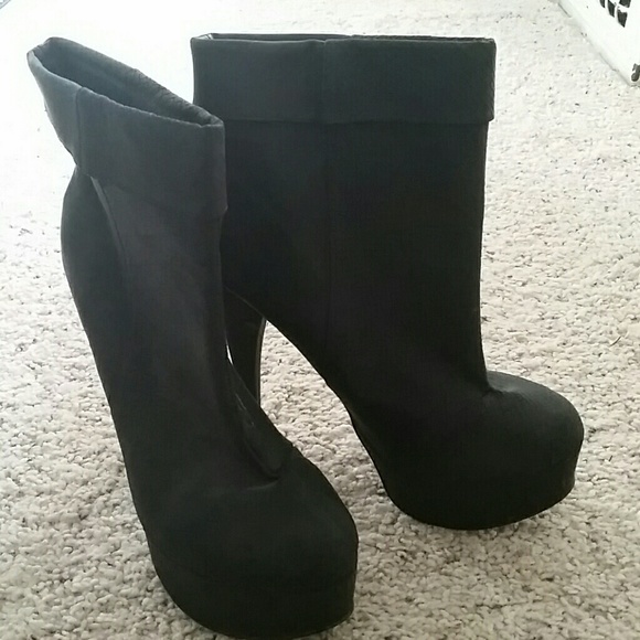 Bootie heels - Picture 2 of 3