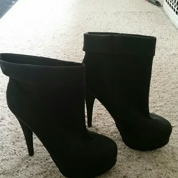 Bootie heels - Picture 3 of 3