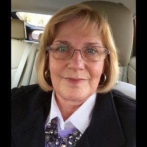 Meet your Posher, Anne