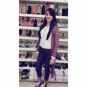 Meet your Posher, Raysa