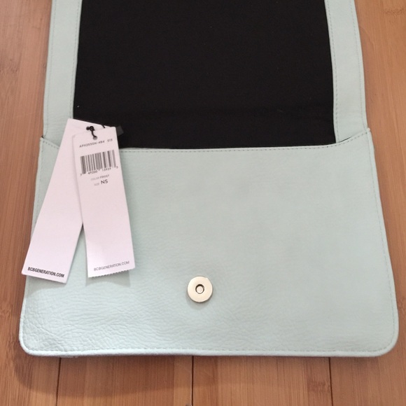 BCBG clutch - Picture 3 of 4