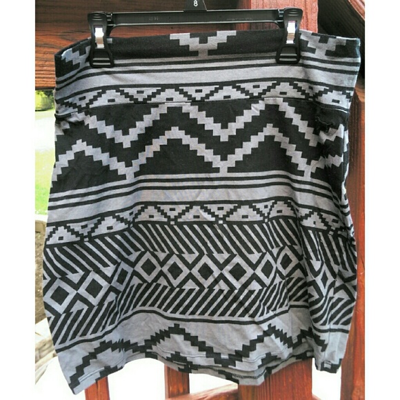 PINK Black And Grey Tribal Mini