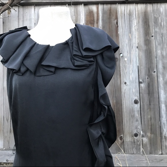 BCBGMaxAzia Nanci Gown - Picture 4 of 4