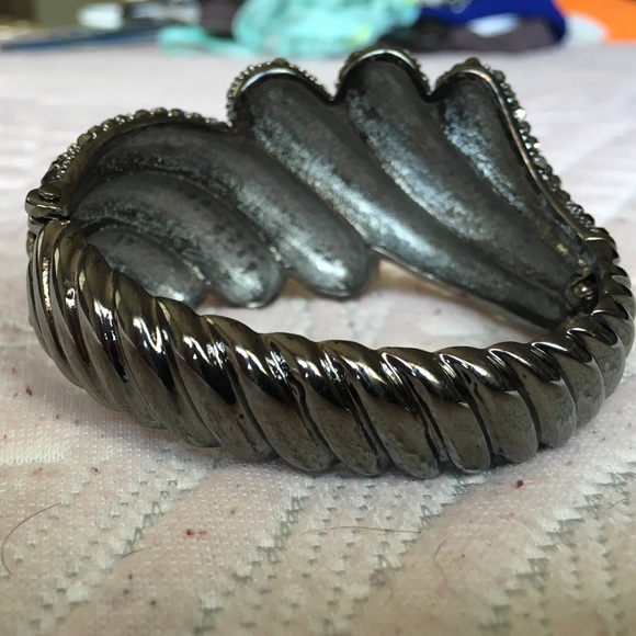 Glam bracelet - Picture 3 of 3