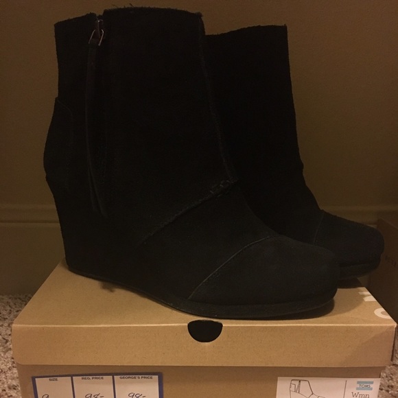 Toms Shoes!