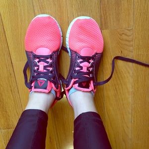 FLASH SALE!! ⚡️⚡️⚡️REEBOK NANOWEB ZRATED