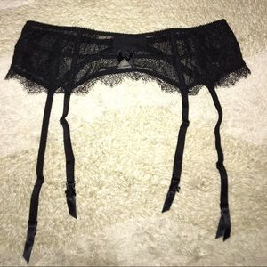 Bundle reserved for SAMANTHA_WEST