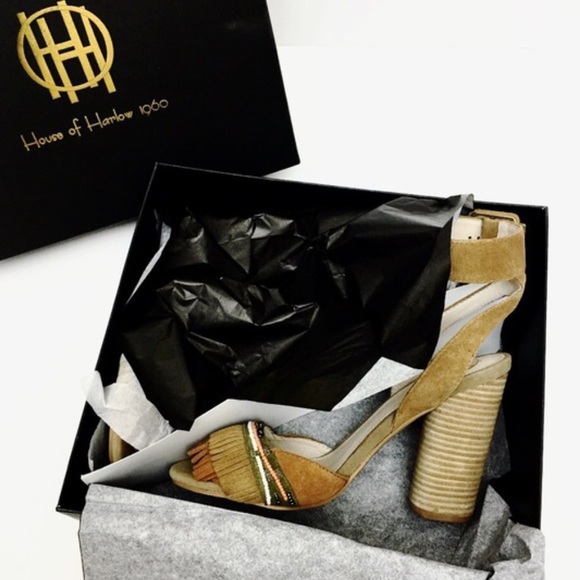 House of Harlow Mindy Cognac Suede Fringe Sandals - Picture 4 of 4