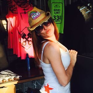 Meet your Posher, Paula