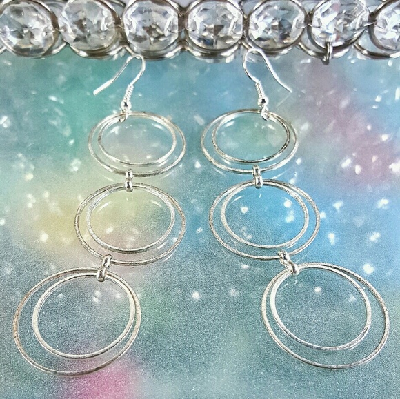 3 Ringed Earrings / Silver