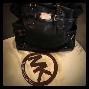 Black leather Mickael kors purse- W/ dust bag