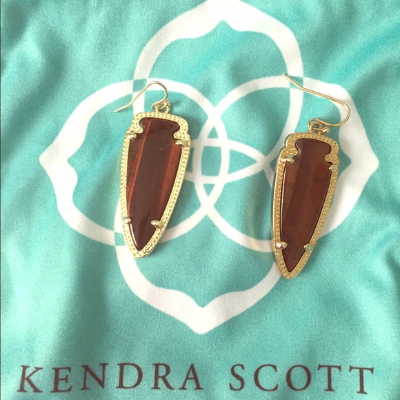 Kendra Scott Tiger's Eye Arrowhead Earrings