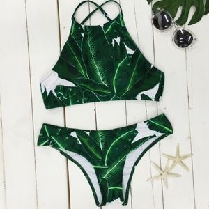 BRAND NEW GREEN TROPICAL PALM LEAF BIKINI BOTTOM