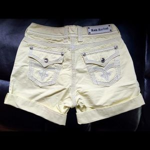 NWT Rock Revival Pale Yellow Shorts Sz 28