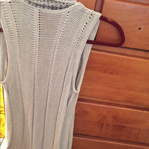 Sweater vest - Picture 3 of 5