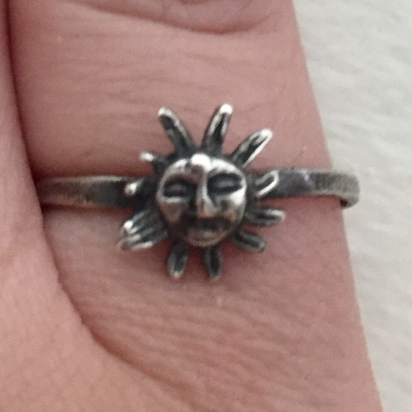 9.25 Silver Sun Ring