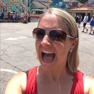 Meet your Posher, Tracy