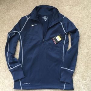 Nike long sleeved therma fit pull over