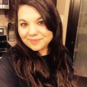 Meet your Posher, Celina