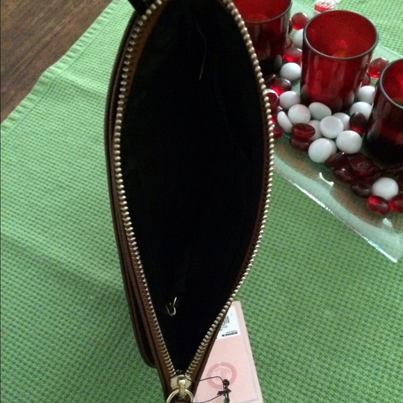 Wrislet - Picture 2 of 2
