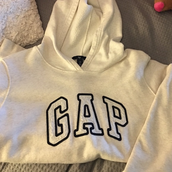 GAP hoodie