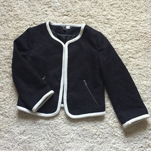 Sent to GoodWill. H&M Jacquard Blazer