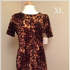 Lularoe Leopard Amelia XL