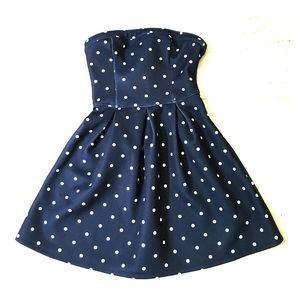 Strapless Abercrombie dress😍💖 SOLD ON MERC‼️‼️