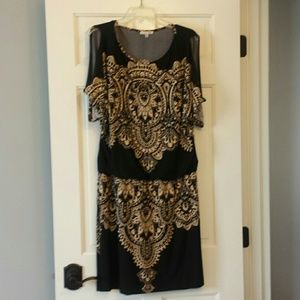 Tribal print dress w cold shoulder detail