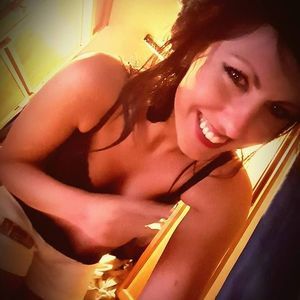 Meet your Posher, Eli