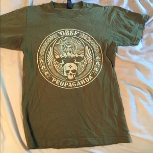 Obey shirt size small