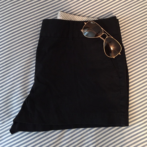 Cute & Essential Black Shorts, Loft 8